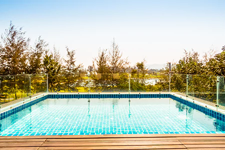 Cost of Glass Pool Fence Repair in The Acreage, FL